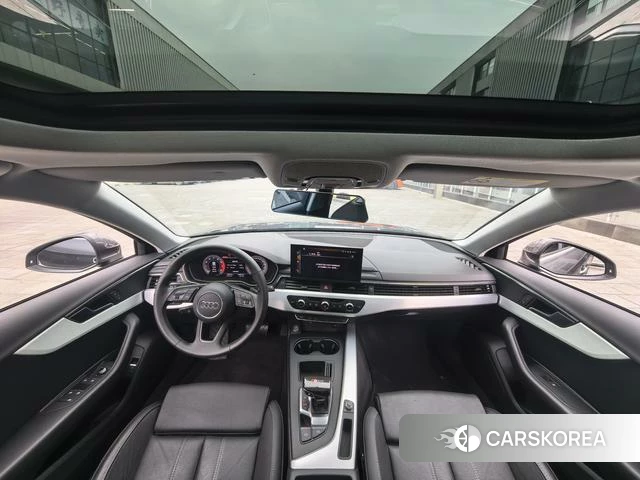 Audi A4L 2021 Темно-серый из Китая, фото 2