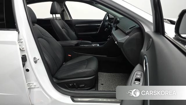 Hyundai Sonata D Edge (DN8) 2024 Белый из Кореи, фото 2