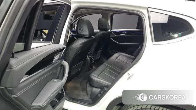 BMW X4 (G02) 2023 Белый из Кореи, фото 2