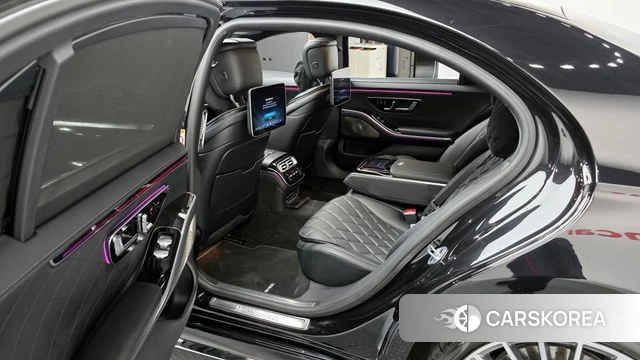 Mercedes-Benz S-Class W223 2023 Черный из Кореи, фото 2