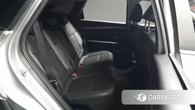Hyundai Tucson Hybrid (NX4) 2022 Серебристо-серый из Кореи, фото 2