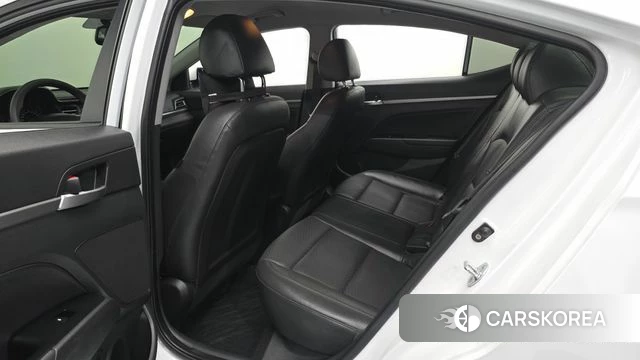 Hyundai The New Avante AD 2019 Белый из Кореи, фото 2