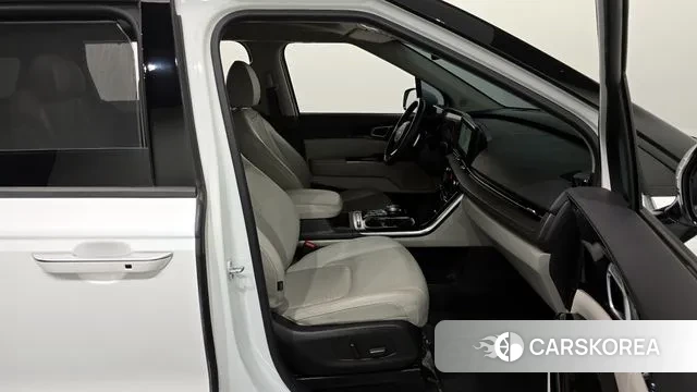 Kia Carnival 4th generation 2022 Белый из Кореи, фото 2