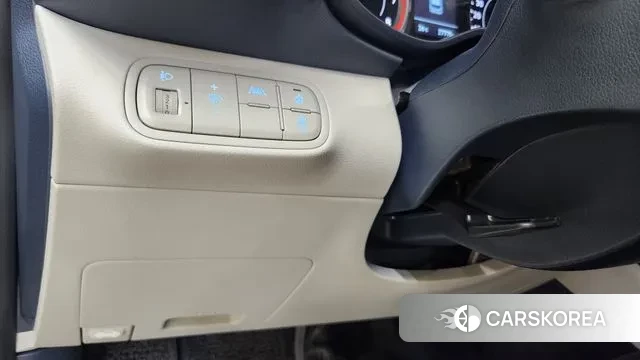 Hyundai Venue 2021 Белый из Кореи, фото 2