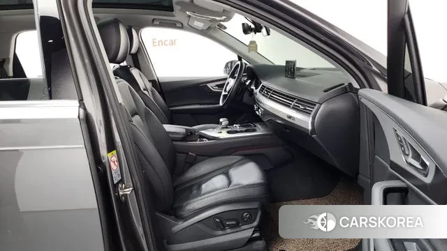 Audi Q7 (4M) 2019 Серый из Кореи, фото 2