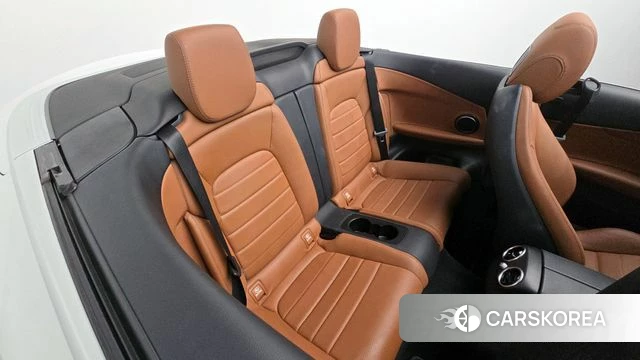 Mercedes-Benz C-Class W205 2020 Белый из Кореи, фото 2
