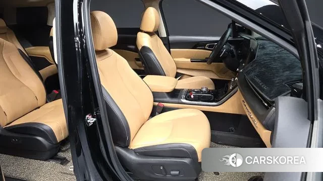 Kia Carnival 4th generation 2021 Черный из Кореи, фото 2