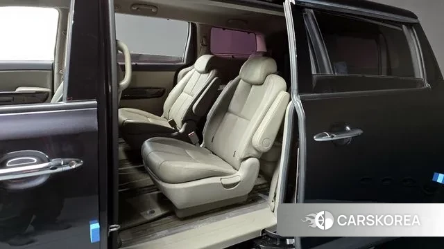 Kia The New Carnival 2018 Серый из Кореи, фото 2