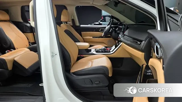 Kia Carnival 4th generation 2023 Белый из Кореи, фото 2