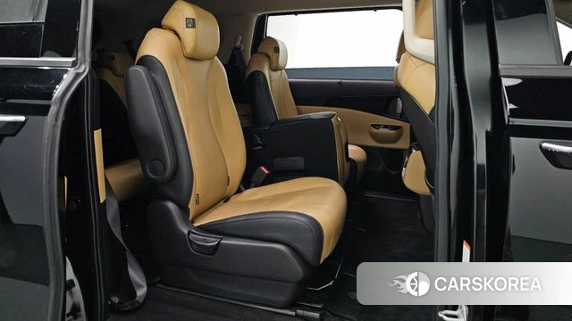 Kia Carnival 4th generation 2022 Черный из Кореи, фото 2
