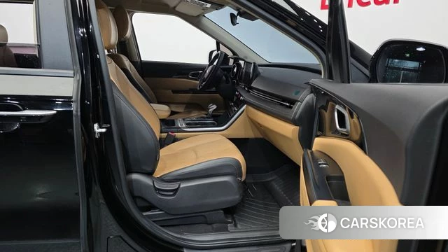 Kia Carnival 4th generation 2021 Черный из Кореи, фото 2