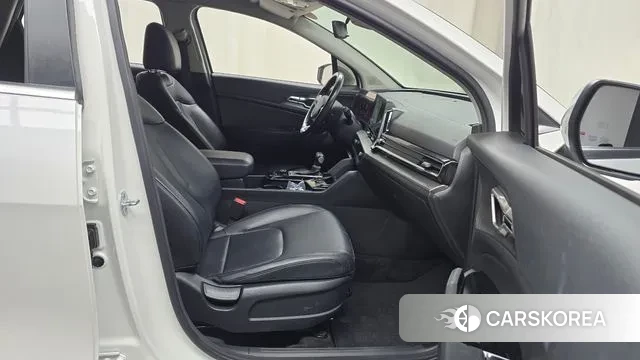 Kia Sportage 5th Generation 2022 Белый из Кореи, фото 2