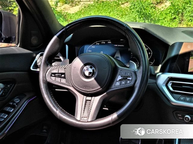 BMW 3 Series (G20) 2022 Черный из Кореи, фото 2