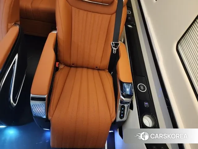 Mercedes-Benz Sprinter 2023 Черный из Кореи, фото 2