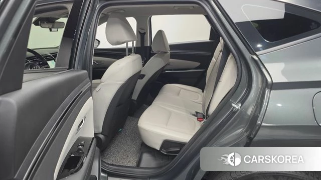 Hyundai Tucson (NX4) 2022 Серый из Кореи, фото 2
