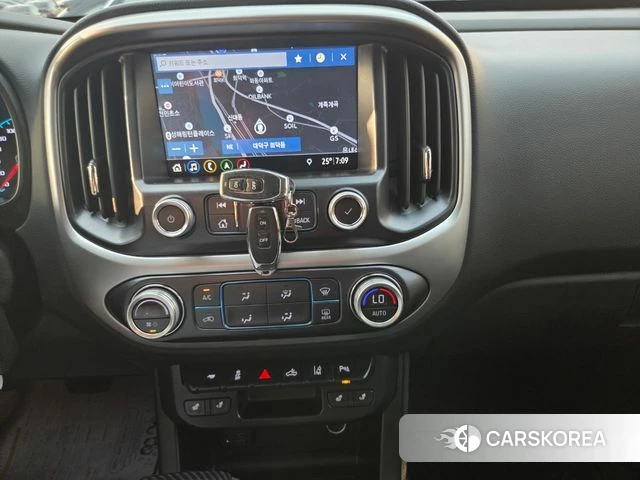Chevrolet (GM Daewoo) Real New Colorado 2021 Красный из Кореи, фото 2