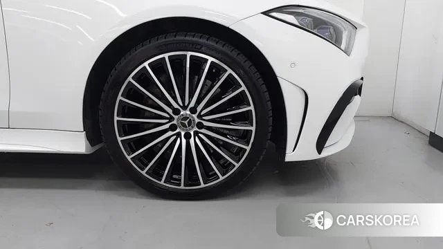 Mercedes-Benz CLS-Class C257 2022 Белый из Кореи, фото 2