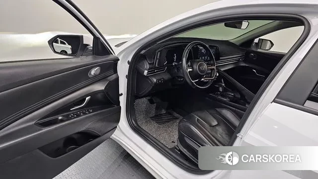 Hyundai Avante Hybrid (CN7) 2020 Белый из Кореи, фото 2