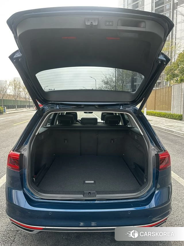 Volkswagen Wei Lan 2022 Синий из Китая, фото 2