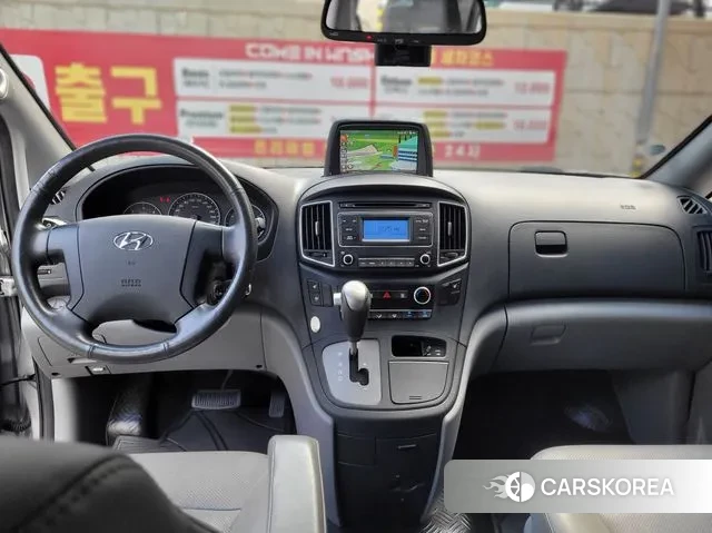 Hyundai The New Grand Starex 2019 Серебристо-серый из Кореи, фото 2