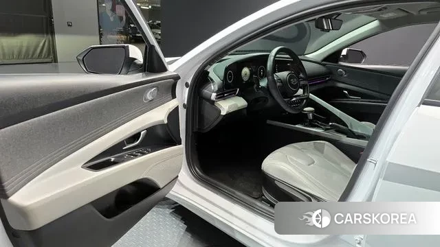 Hyundai Avante (CN7) 2020 Белый из Кореи, фото 2