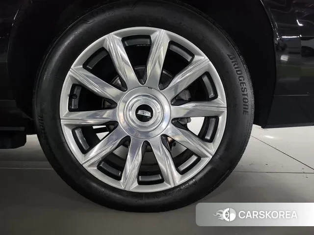 Cadillac Escalade 5th Generation 2021 Черный из Кореи, фото 2