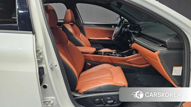Kia The New K5 Hybrid 3rd generation 2025 Белый из Кореи, фото 2