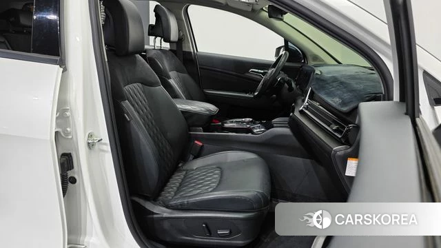 Kia Sportage 5th Generation Hybrid 2021 Белый из Кореи, фото 2