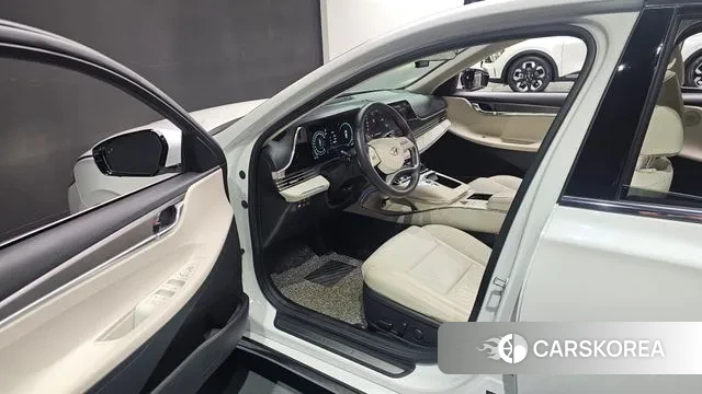 Hyundai The New Grandeur IG Hybrid 2022 Белый из Кореи, фото 2