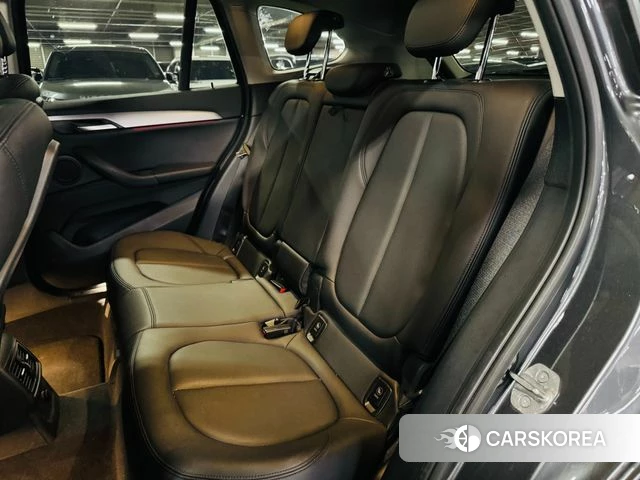 BMW X1 (F48) 2018 Серый из Кореи, фото 2