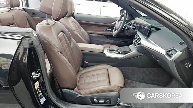 BMW 4 Series (G22) 2023 Черный из Кореи, фото 2