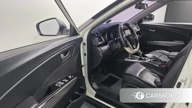 Ssangyong Tivoli Armor 2018 Белый из Кореи, фото 2