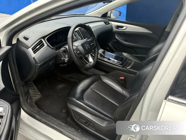 Feifan Automobile Feifan ER6 2022 Серебристо-серый из Китая, фото 2