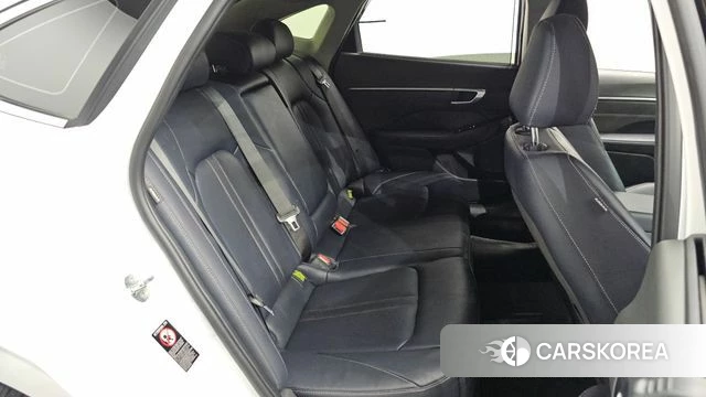Hyundai Sonata (DN8) 2022 Белый из Кореи, фото 2