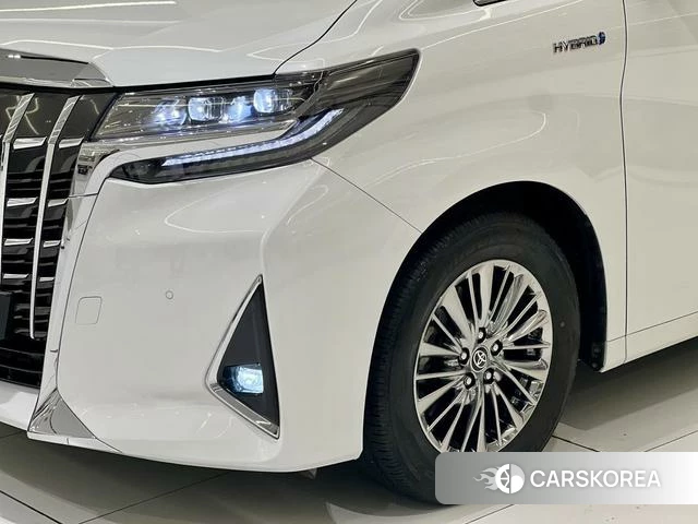 Toyota Elfa 2021 Белый из Китая, фото 2