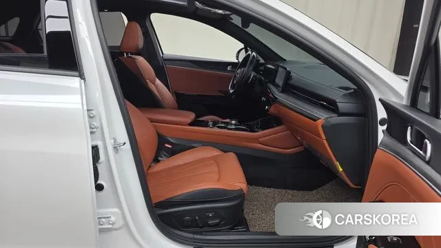 Kia The New K5 3rd generation 2024 Белый из Кореи, фото 2