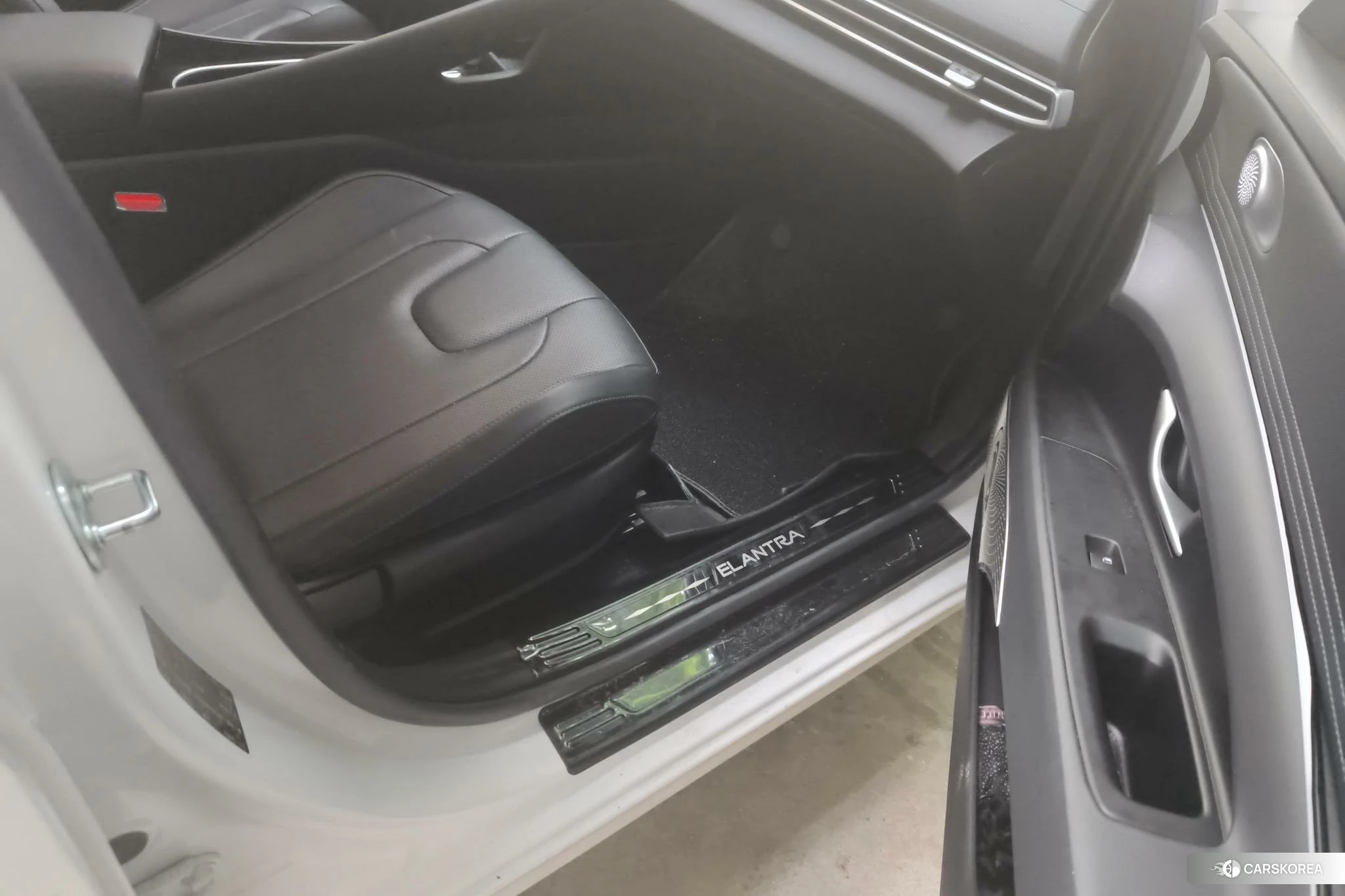 Hyundai Elantra 2020 Белый из Китая, фото 2