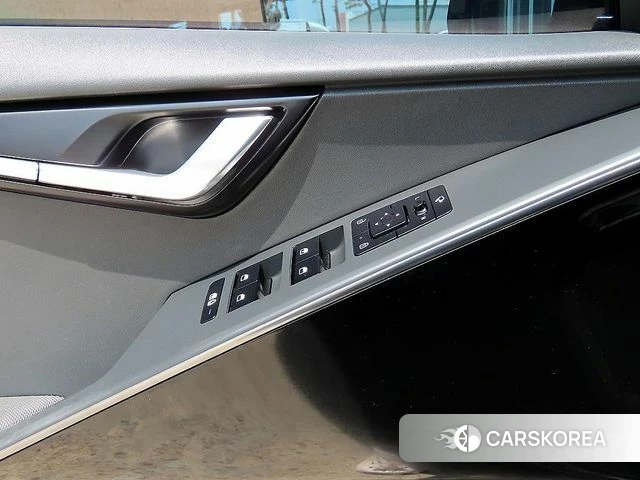 Kia Di Ol Nu Niro 2025 Серый из Кореи, фото 2