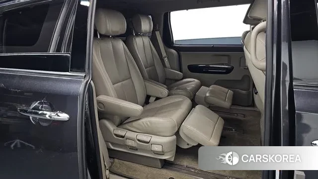 Kia The New Carnival 2020 Серый из Кореи, фото 2