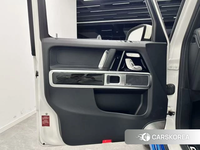 Mercedes-Benz G-class 2022 Белый из Китая, фото 2