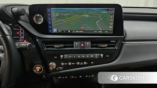 Lexus ES300h 7th generation 2022 Серый из Кореи, фото 2