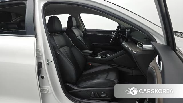 Kia K5 3rd generation 2021 Белый из Кореи, фото 2