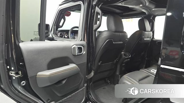 Jeep Wrangler (JL) 2025 Черный из Кореи, фото 2