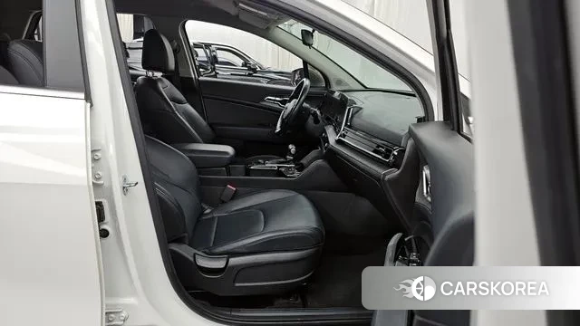 Kia Sportage 5th Generation 2022 Белый из Кореи, фото 2