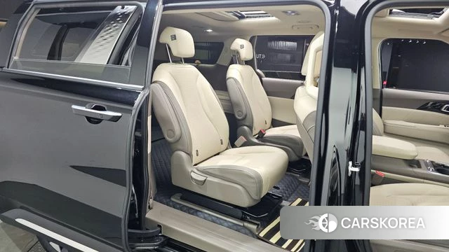 Kia The New Carnival 4th Generation 2025 Черный из Кореи, фото 2
