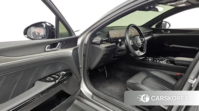 Kia The New K5 3rd generation 2025 Серый из Кореи, фото 2