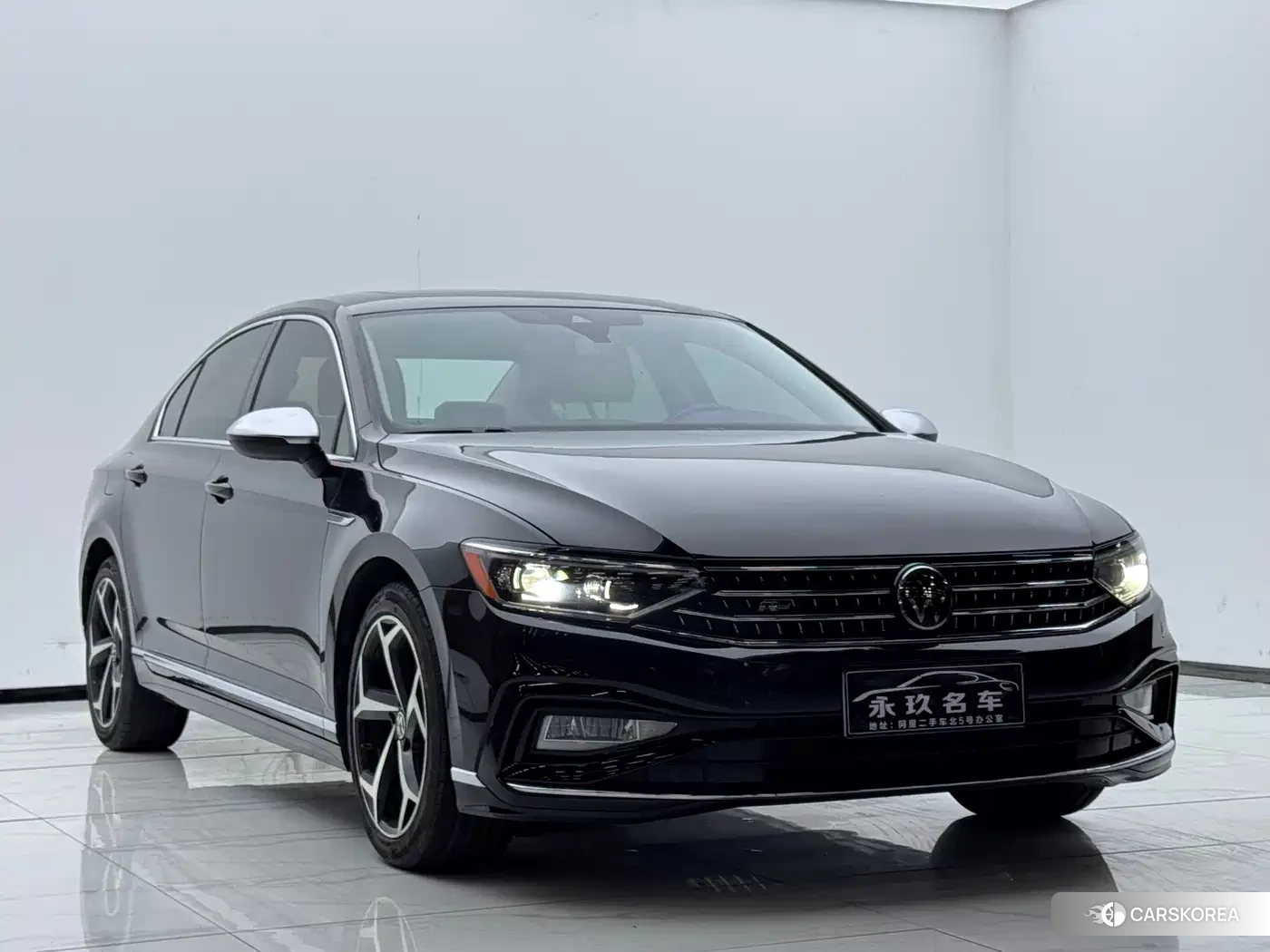 Volkswagen Magotan 2024 Черный из Китая, фото 2