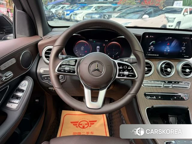 Mercedes-Benz GLC 2023 Черный из Китая, фото 2