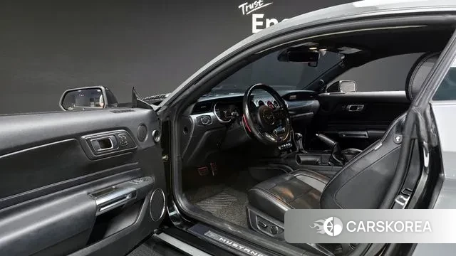 Ford Mustang 2019 Серый из Кореи, фото 2