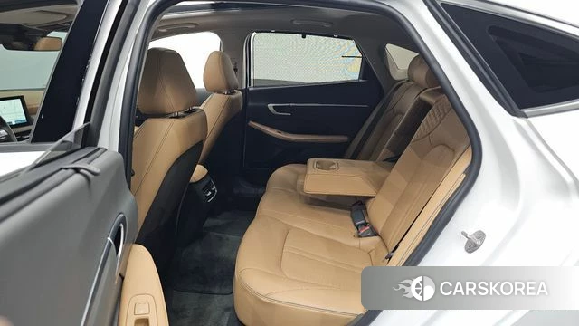 Hyundai Sonata D Edge (DN8) 2023 Белый из Кореи, фото 2